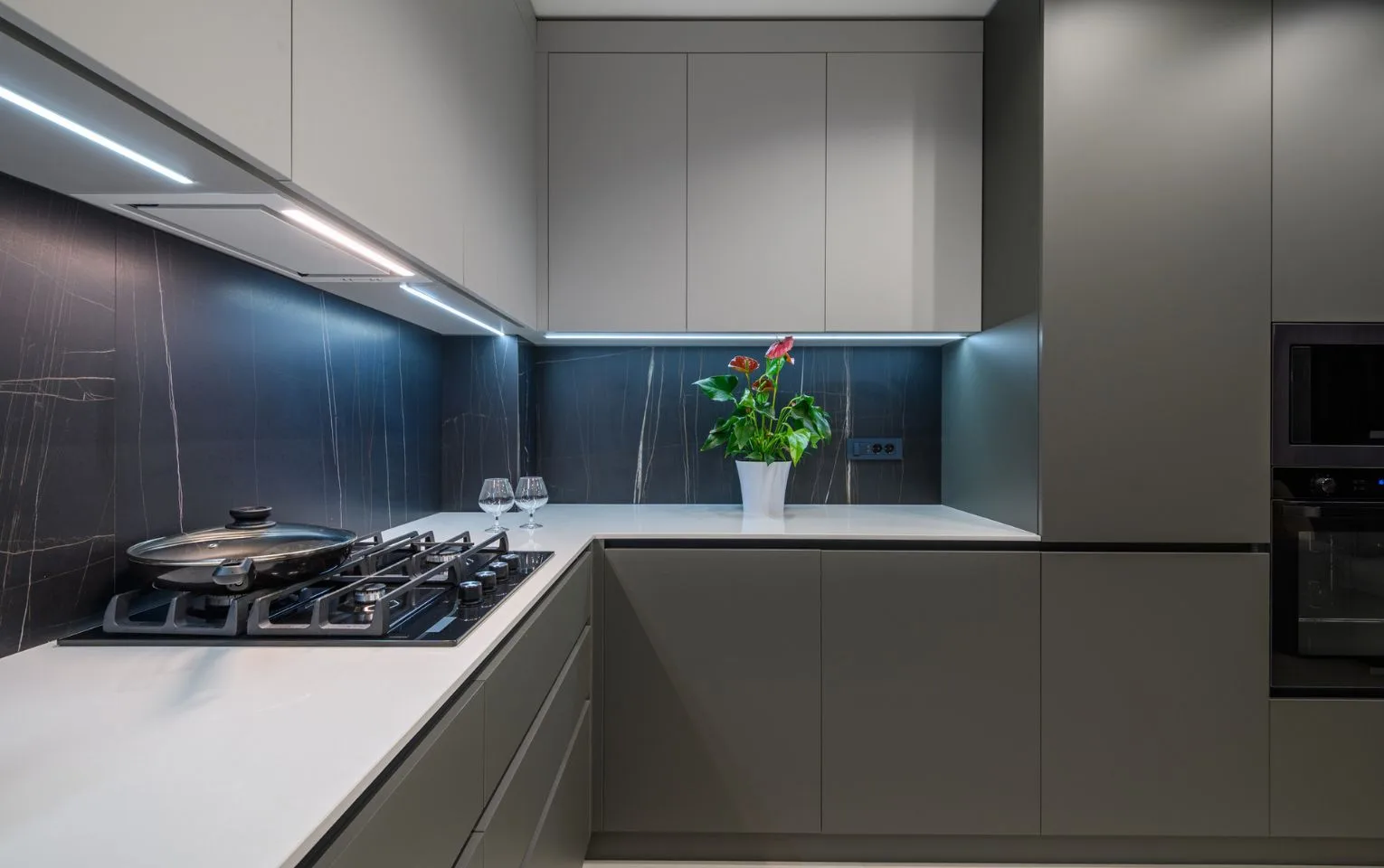 Cleaning Laminate Cabinets